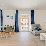 Apartments Villa Tudor