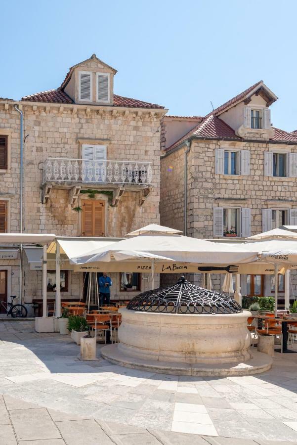 Apartment Tudor Hvar Town